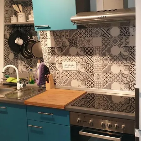 Opal Apartment *